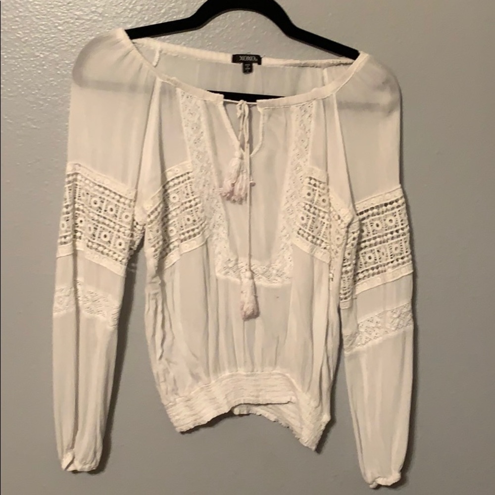 Off the shoulder long sleeve shirt